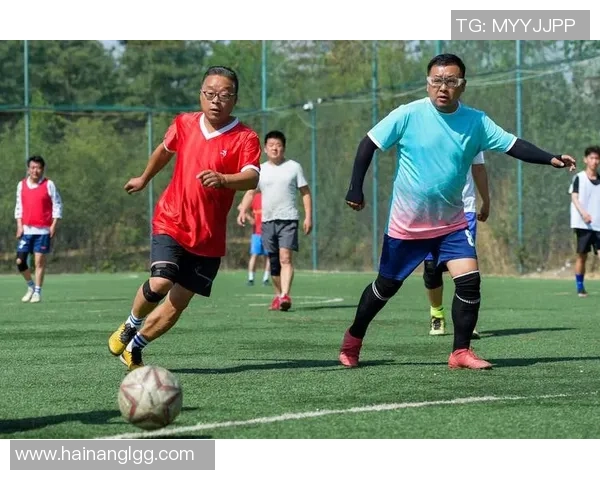 足球魔方官网手机版让你随时随地畅享足球乐趣与精彩赛事直播体验